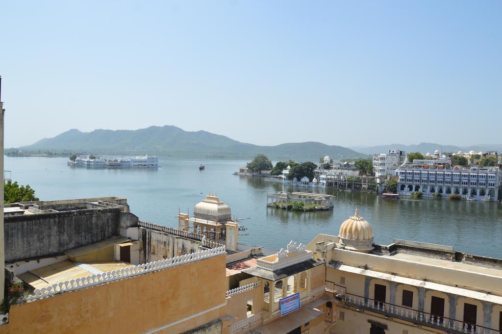 Devi Vilas Guest House Udaipur Exteriör bild