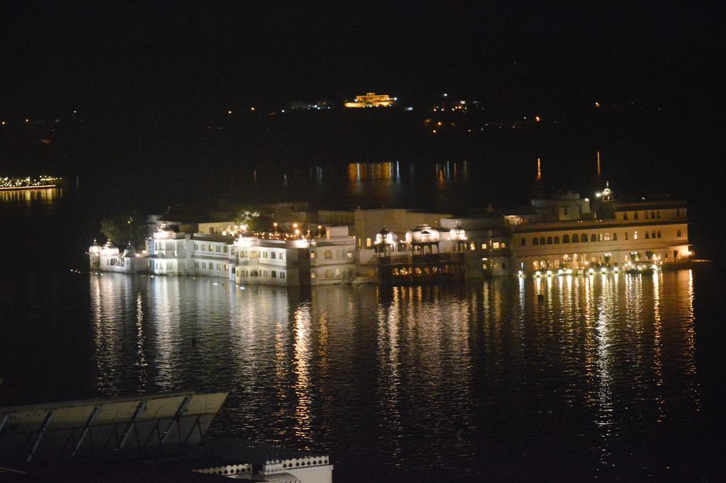 Devi Vilas Guest House Udaipur Exteriör bild