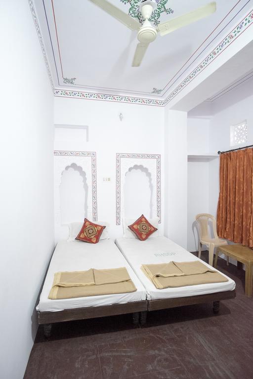 Devi Vilas Guest House Udaipur Exteriör bild